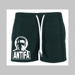 Antifa - plavky s motívom - plavkové pánske kraťasy s pohodlnou gumou v páse a šnúrkou na dotiahnutie vhodné aj ako klasické kraťasy na voľný čas Antifa - plavky s motívom - plavkové pánske kraťasy s pohodlnou gumou v páse a šnúrkou na dotiahnutie vhodné aj ako klasické kraťasy na voľný čas